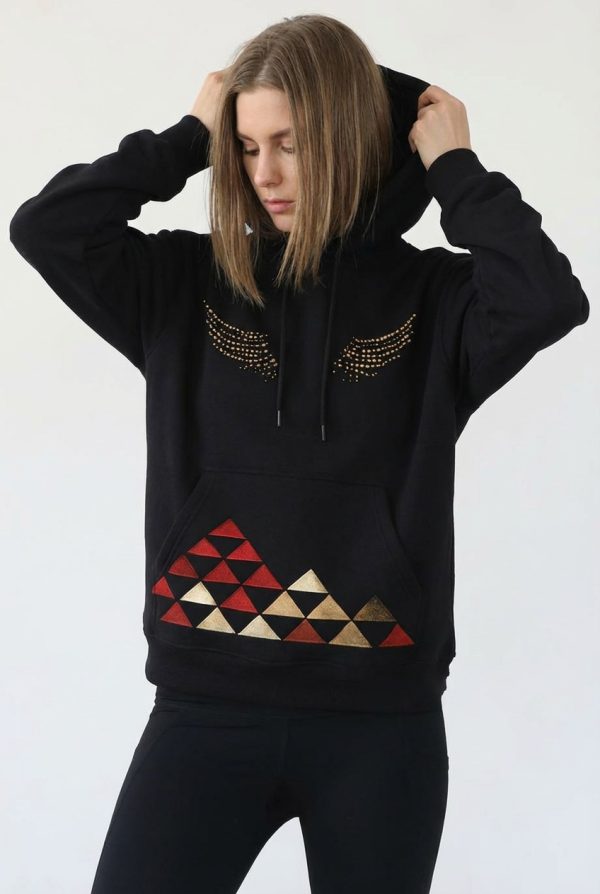 WhatsApp Image 2026-01-02 at 9.12.51 PM Aurora - Pyramids (Black)